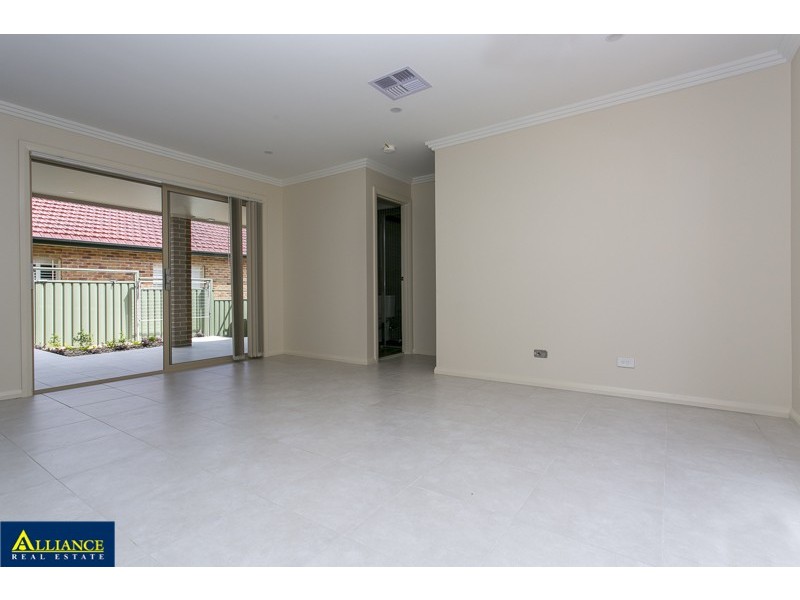 1/98 Sherwood Street, Revesby NSW 2212