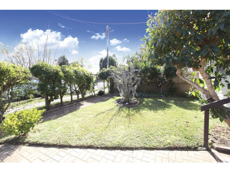 19 Picnic Point Road, Panania NSW 2213