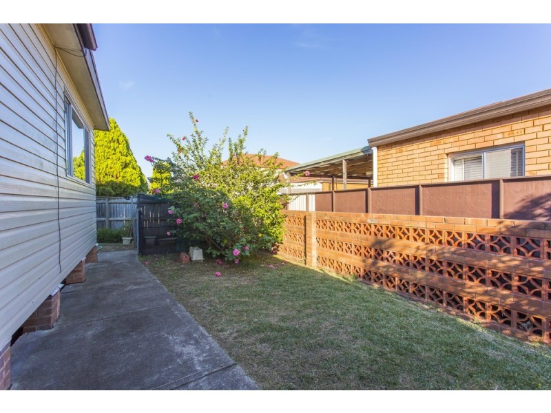 19 Picnic Point Road, Panania NSW 2213