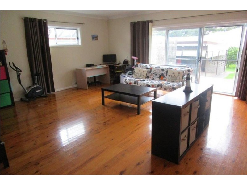 13 Worsley Street, East Hills NSW 2213