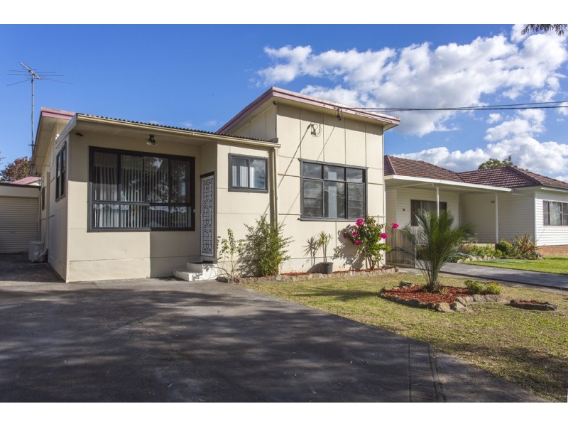 7 Paul Street, Panania NSW 2213