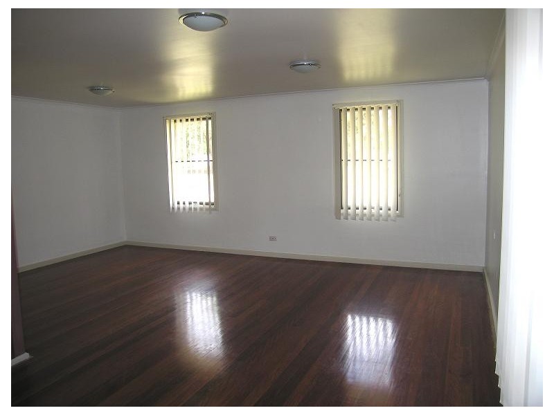 27 Garnsey Avenue, Panania NSW 2213