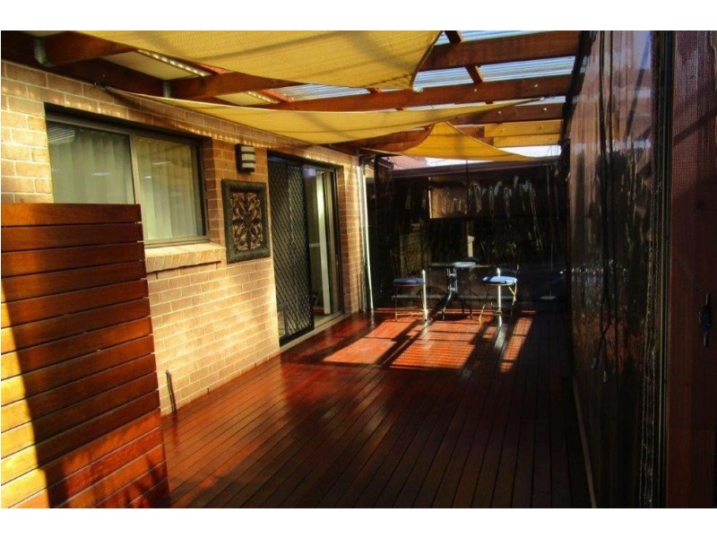 5/755 Henry Lawson Drive, Picnic Point NSW 2213