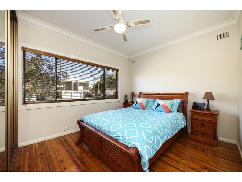 230 Bransgrove Road, Panania NSW 2213