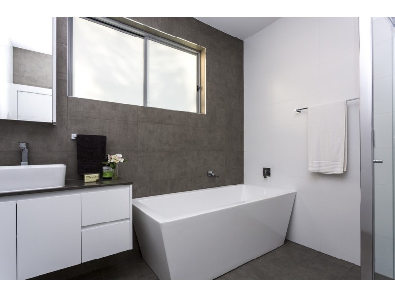 25 Drake Street, Panania NSW 2213