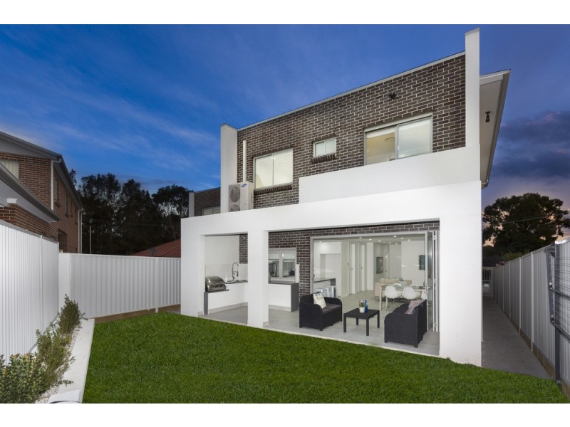 25 Drake Street, Panania NSW 2213