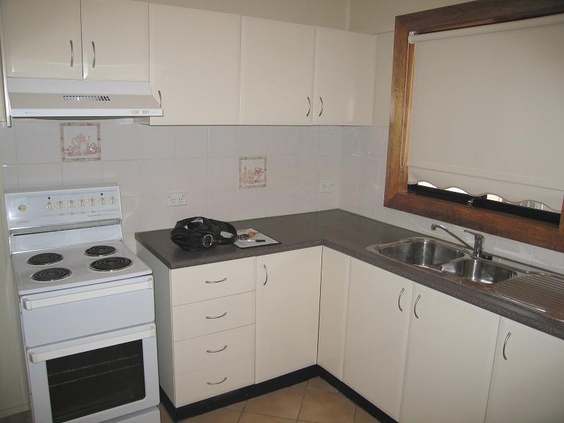 589 Henry Lawson Drive, East Hills NSW 2213