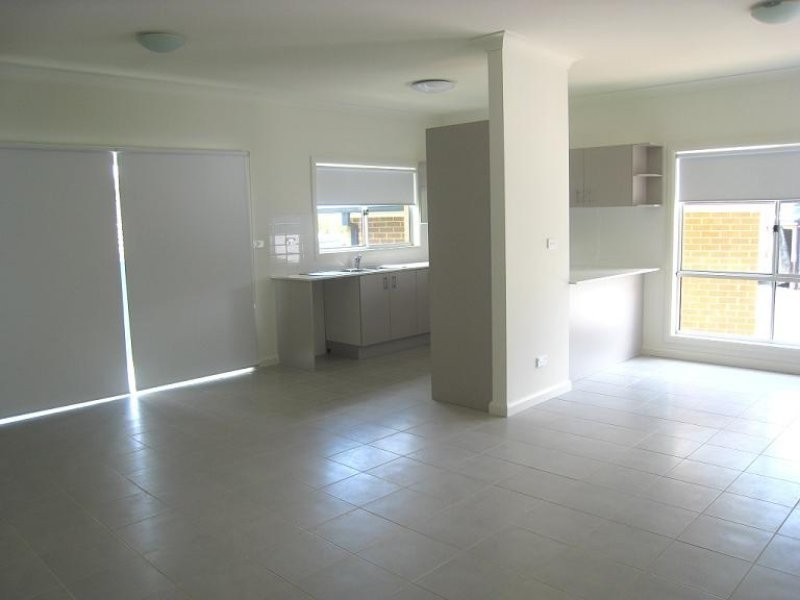 4/12-14 Browning Street, East Hills NSW 2213