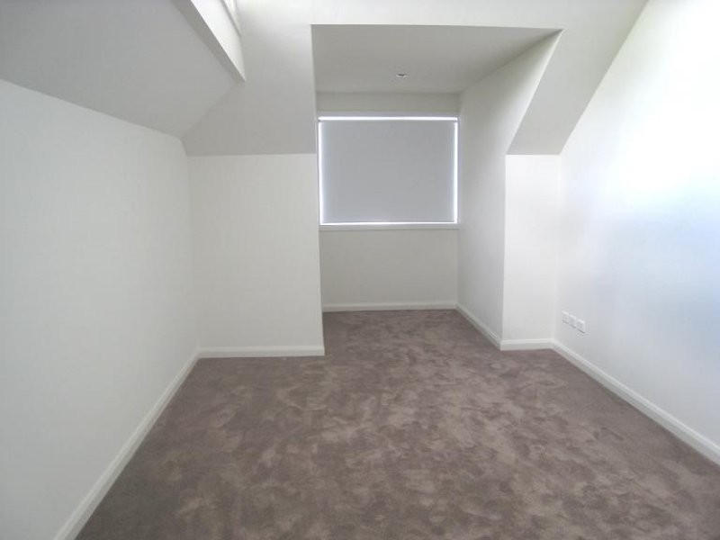 4/12-14 Browning Street, East Hills NSW 2213