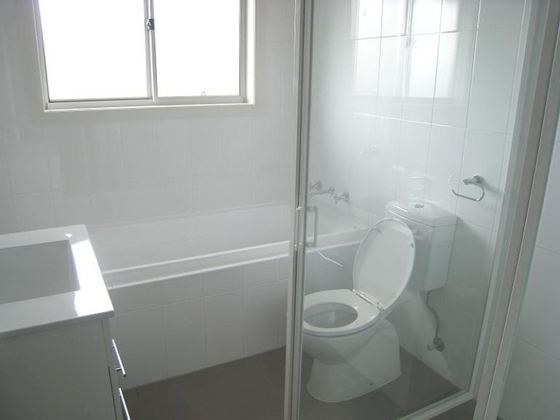 1/12-14 Browning Street, East Hills NSW 2213