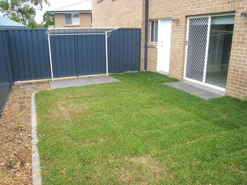 1/12-14 Browning Street, East Hills NSW 2213