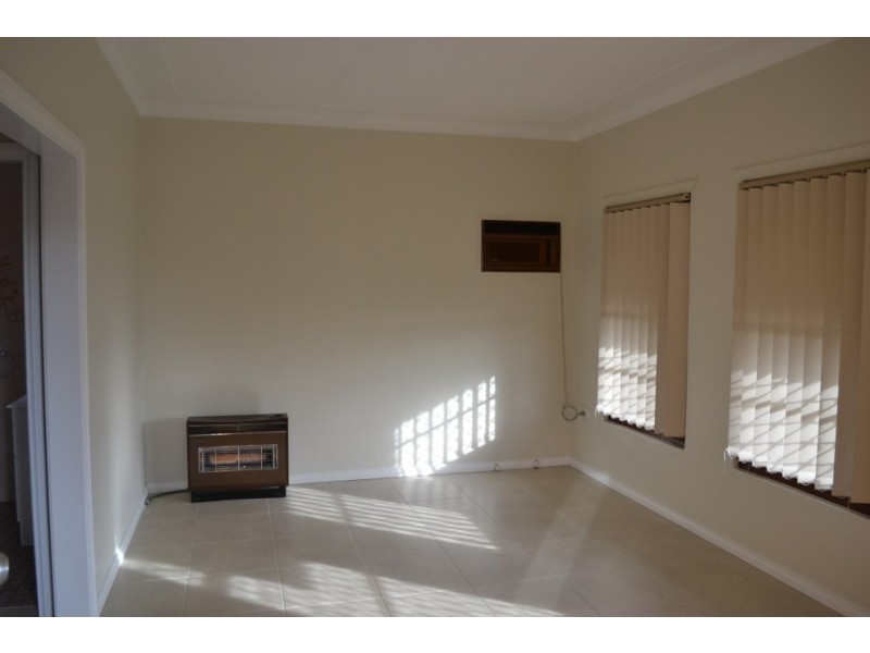 9 Hinemoa Street, Panania NSW 2213