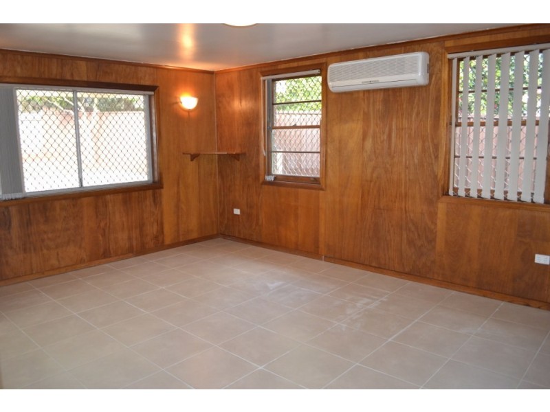 9 Hinemoa Street, Panania NSW 2213