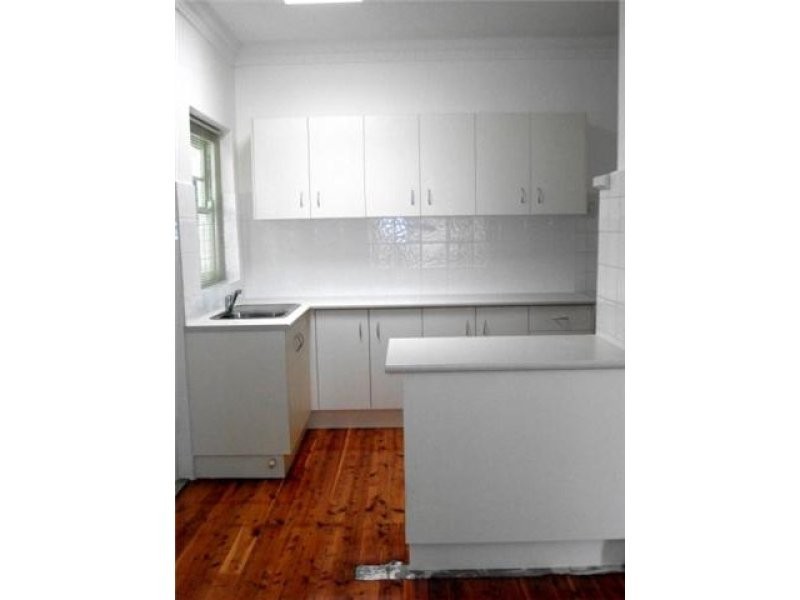 17 Hercules Street, Wollongong NSW 2500
