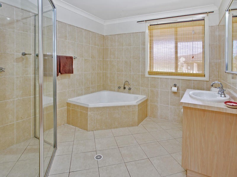 8/14-18 Alice Street, Woonona NSW 2517