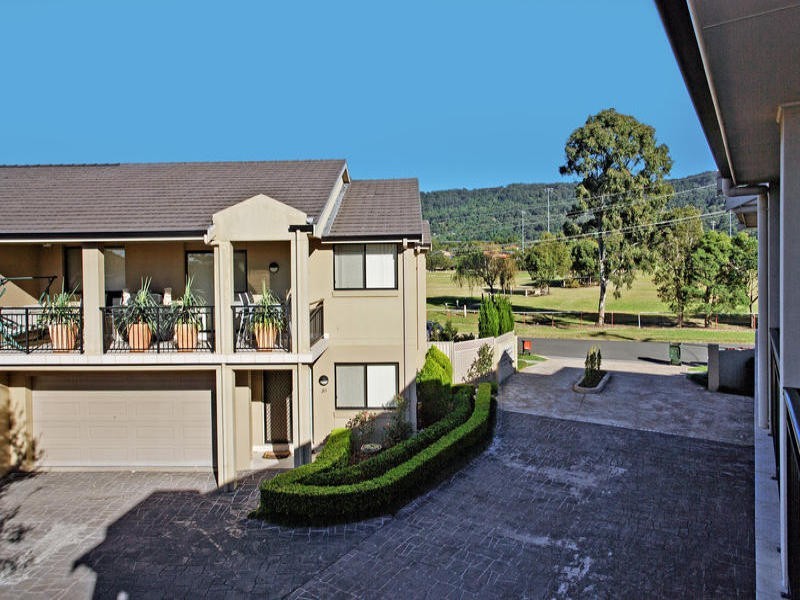 8/14-18 Alice Street, Woonona NSW 2517