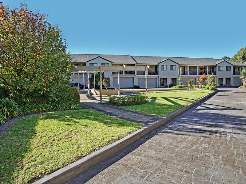 8/14-18 Alice Street, Woonona NSW 2517