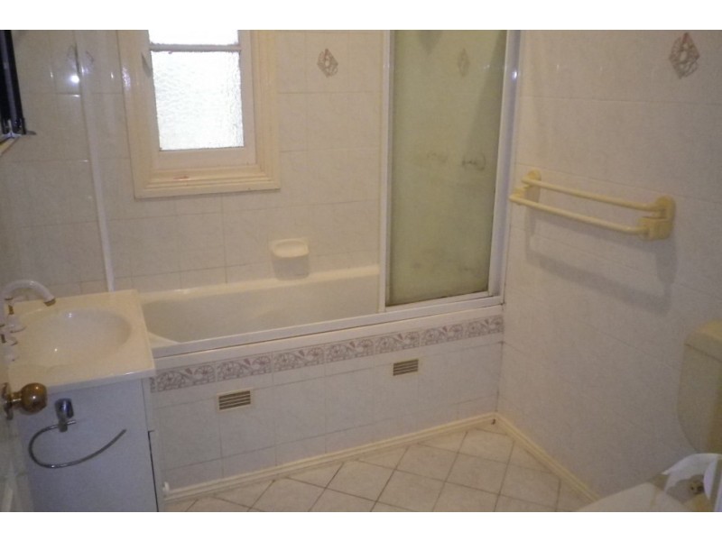 23 Byron Street, Bellambi NSW 2518