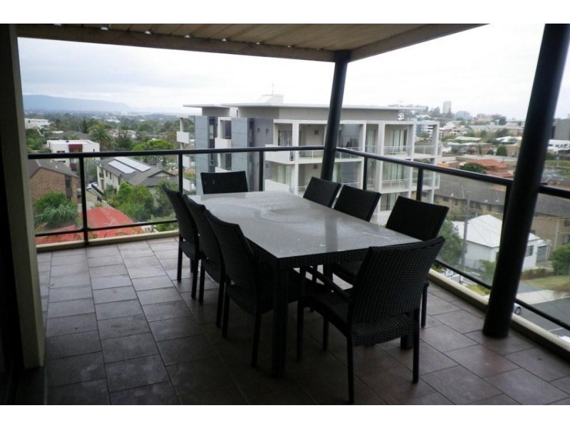 10/13-15 Loftus Street, Wollongong NSW 2500