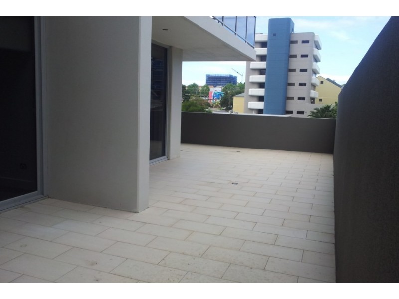 65/2-12 Young Street, Wollongong NSW 2500