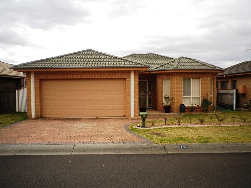 16 Linton Court, Kanahooka NSW 2530