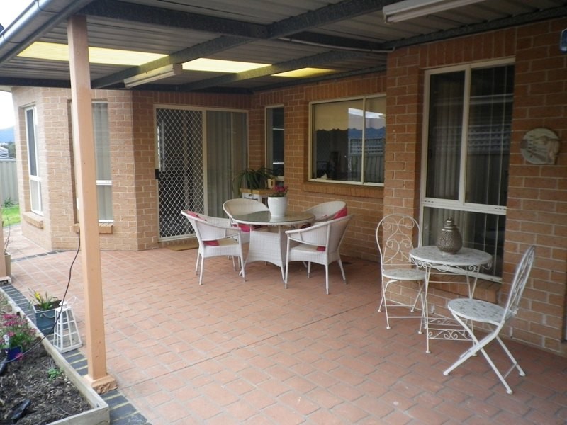 16 Linton Court, Kanahooka NSW 2530