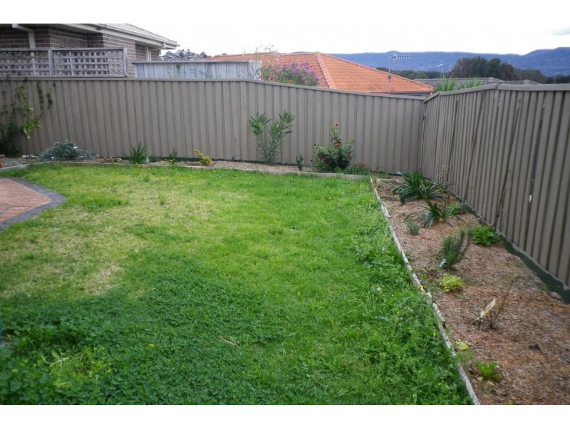 16 Linton Court, Kanahooka NSW 2530