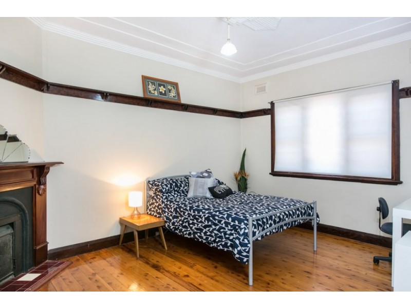 42 Ocean Street, Mount Saint Thomas NSW 2500