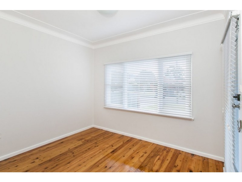 7 Mary Ann Street, Towradgi NSW 2518