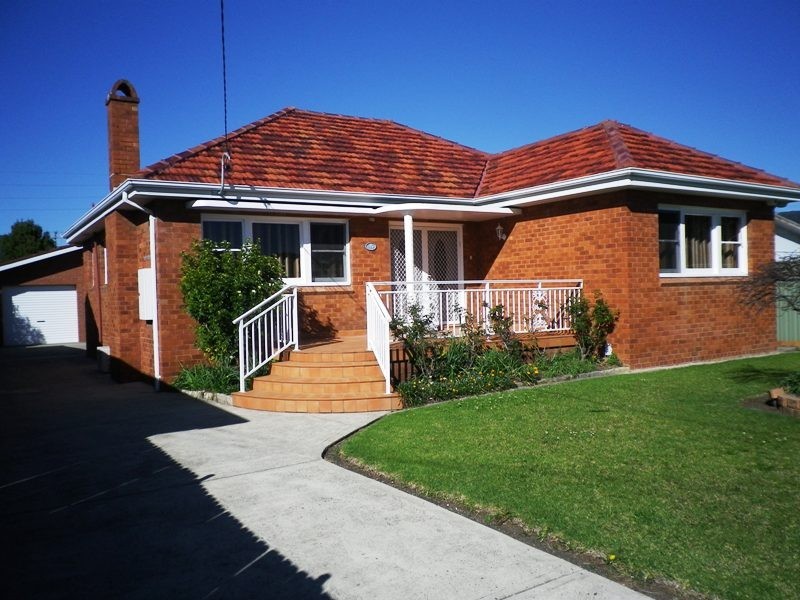 9 Mary Ann Street, Towradgi NSW 2518
