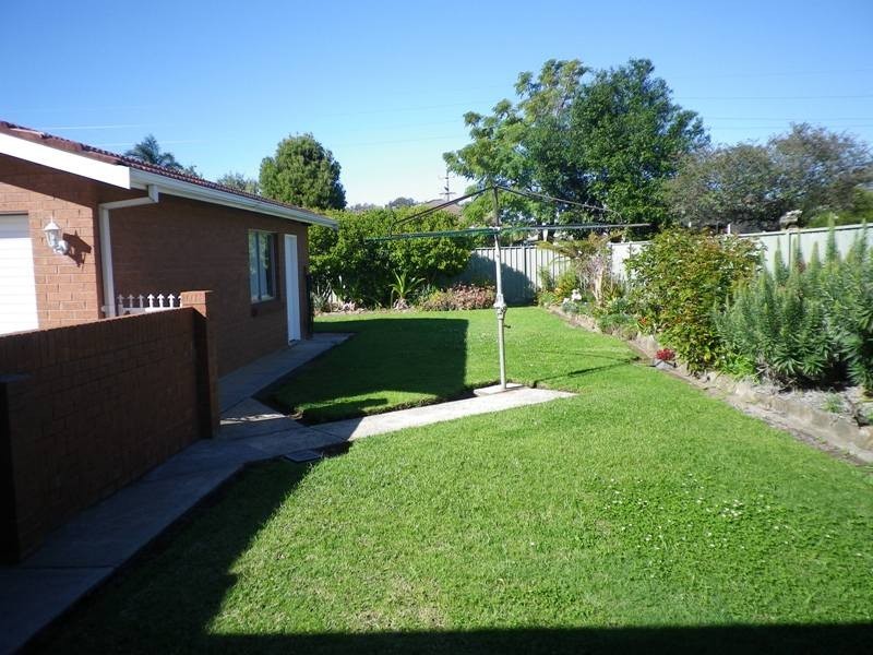 9 Mary Ann Street, Towradgi NSW 2518