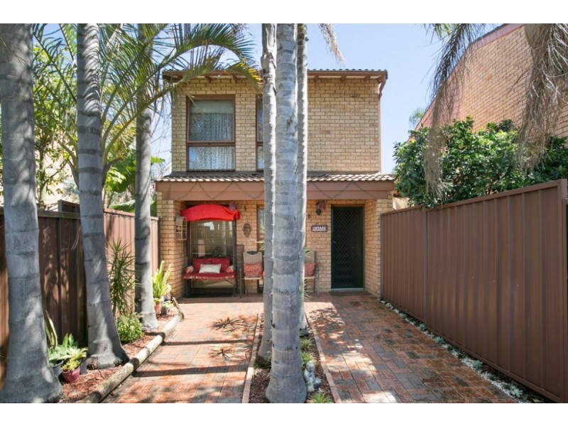 4/9 Bruce Road, Fernhill NSW 2519