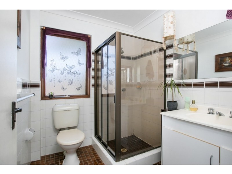4/9 Bruce Road, Fernhill NSW 2519