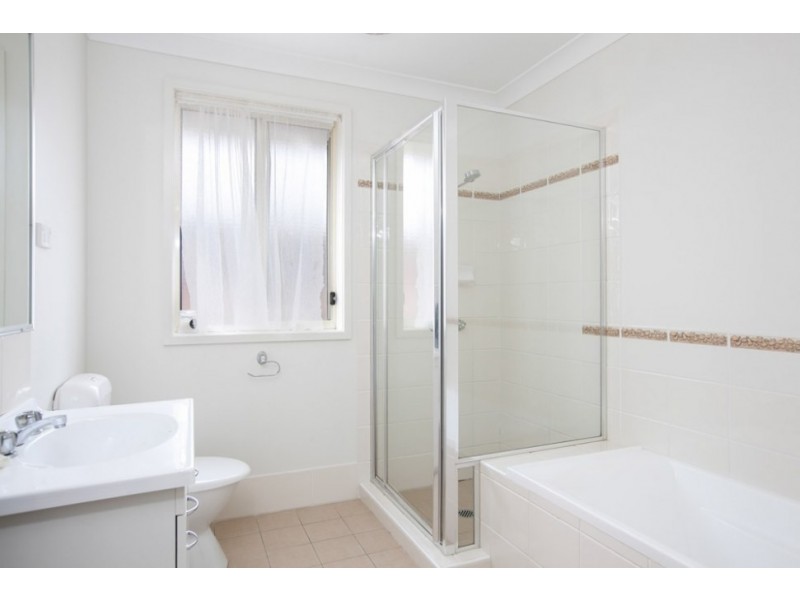 15 Spinks Road, East Corrimal NSW 2518