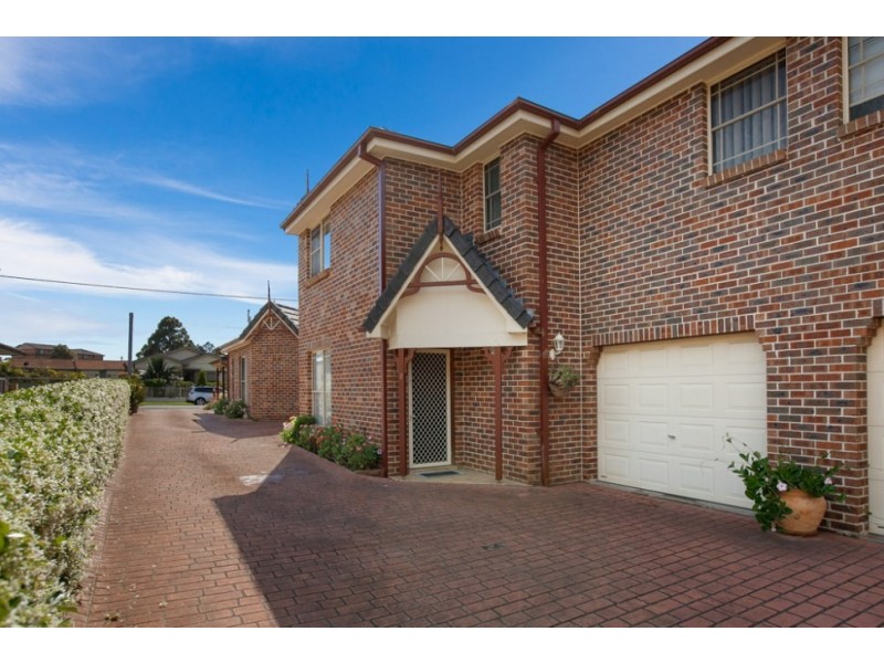 2/29 Francis Street, Corrimal NSW 2518