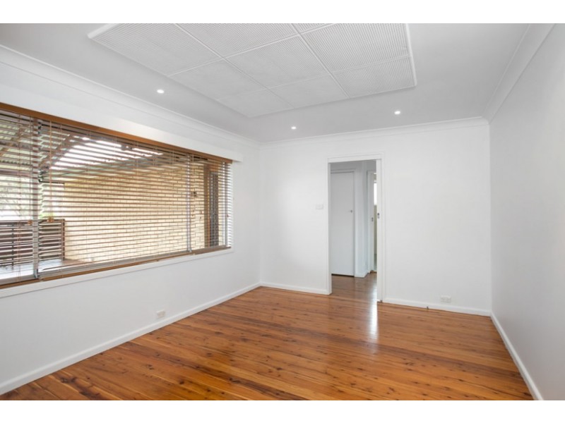 7 Mawarra Avenue, Dapto NSW 2530