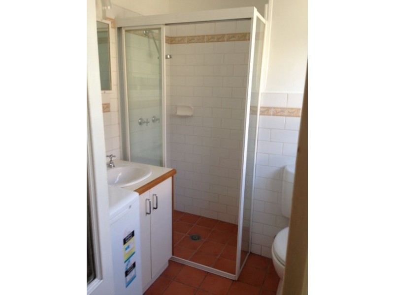 2/38 Pleasant Avenue, North Wollongong NSW 2500