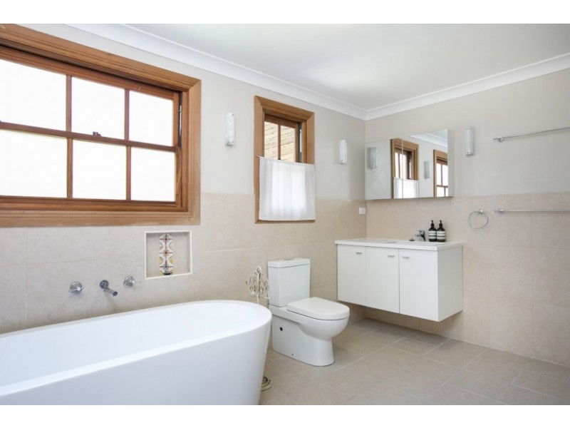 3 Lismore Street, Bellambi NSW 2518