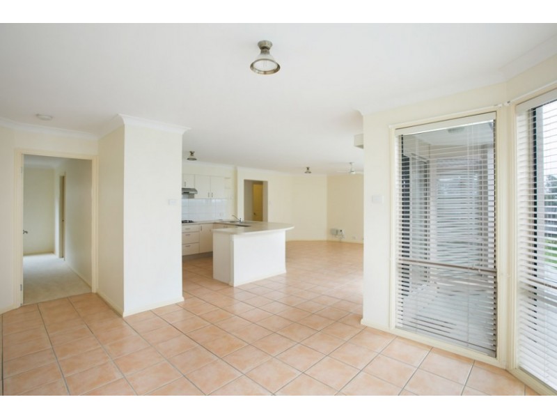 96 North Terrace, Dapto NSW 2530