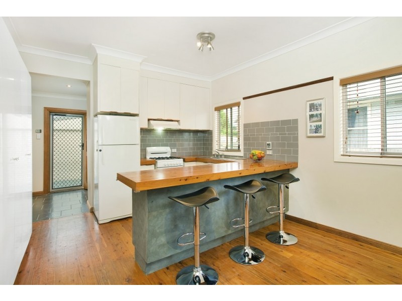 54 Lorking Street, Bellambi NSW 2518