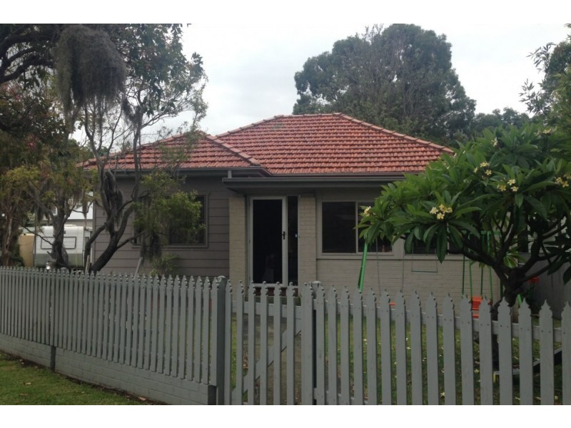 28 Monie Street, Woonona NSW 2517