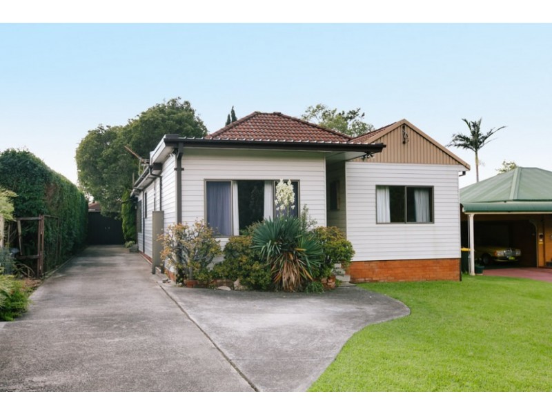 1 Corrimal Street, Tarrawanna NSW 2518