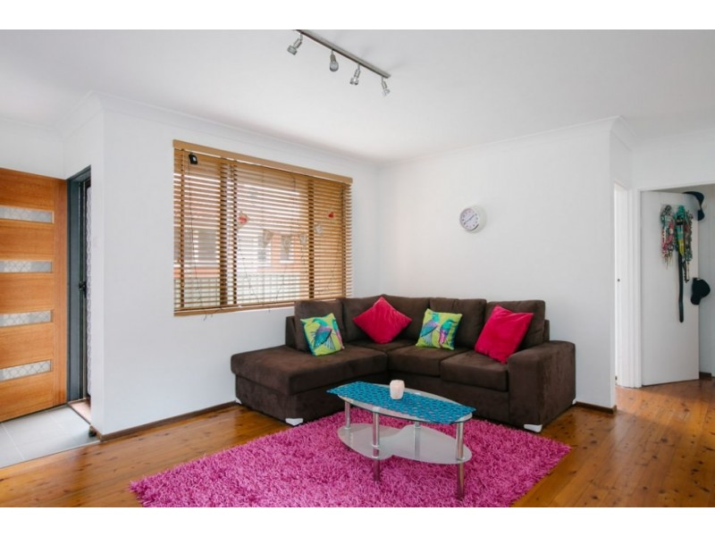 3/35 Lake Parade, East Corrimal NSW 2518