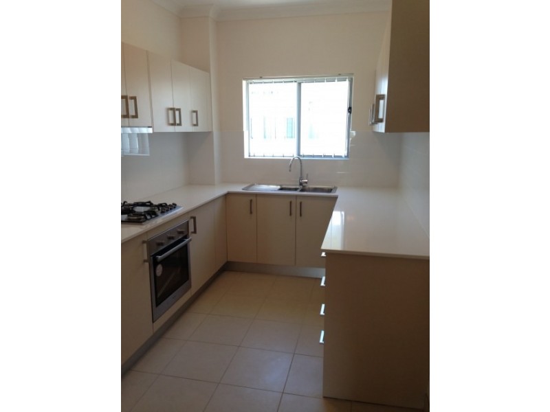 10/225-231 Princes Highway, Corrimal NSW 2518