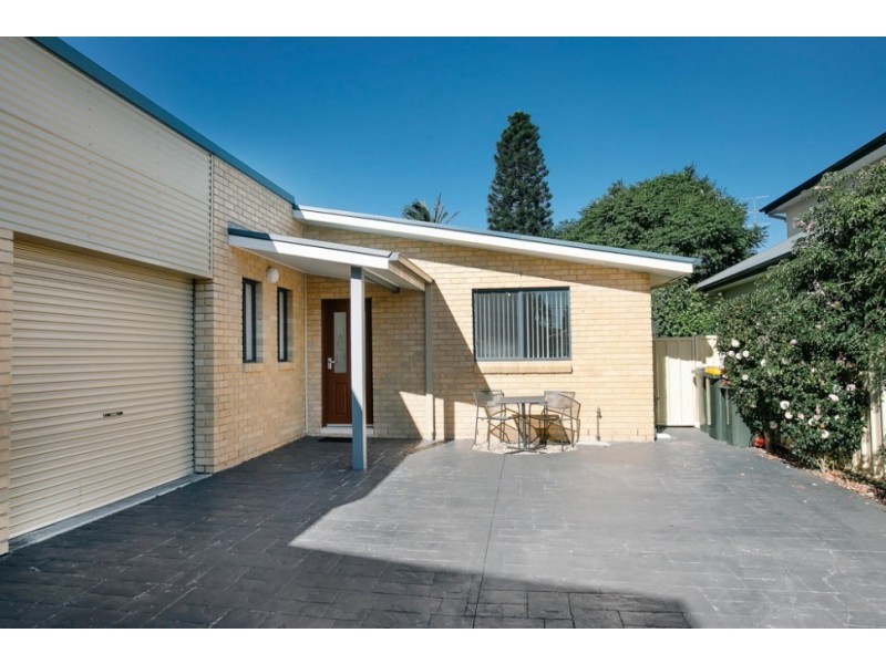 2/27 Tarrawanna Road, Corrimal NSW 2518