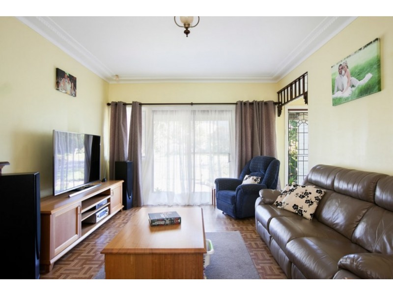23 Byron Street, Bellambi NSW 2518