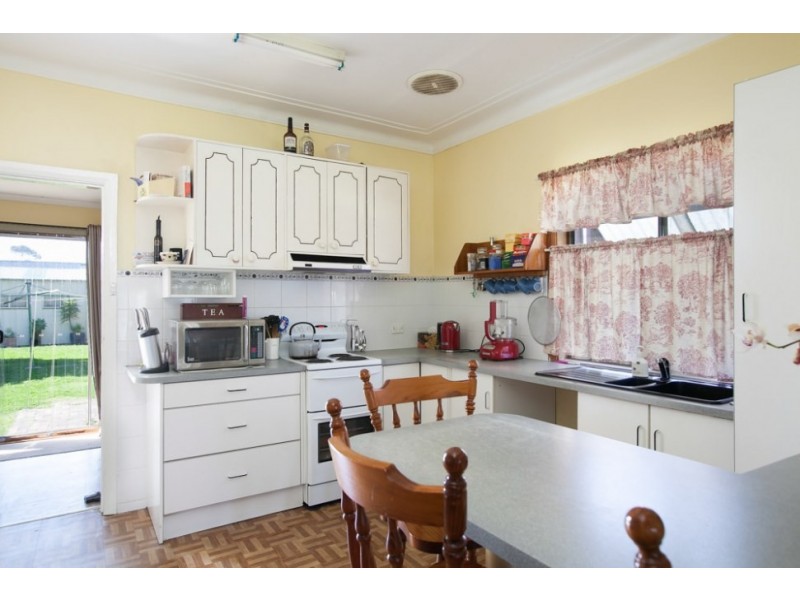 23 Byron Street, Bellambi NSW 2518