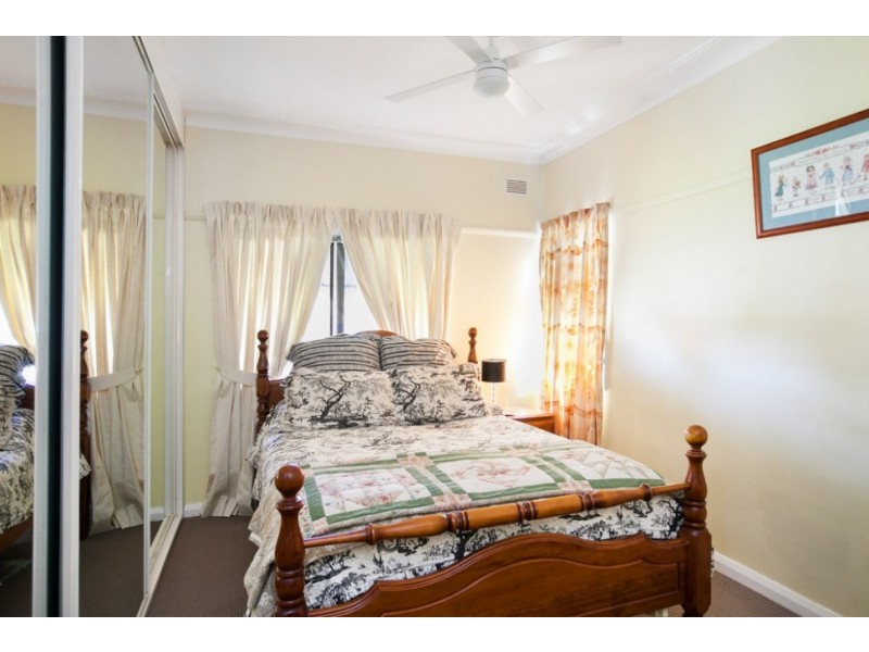 23 Byron Street, Bellambi NSW 2518