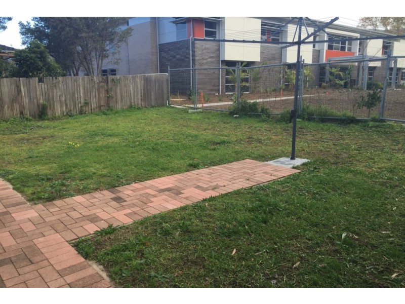 98a Meadow Street, Tarrawanna NSW 2518