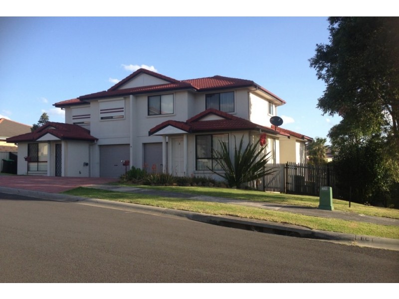 2/8 Wallis Close, Flinders NSW 2529